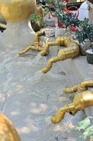 nanu mazuku gartenteich wasserfall einspeisung